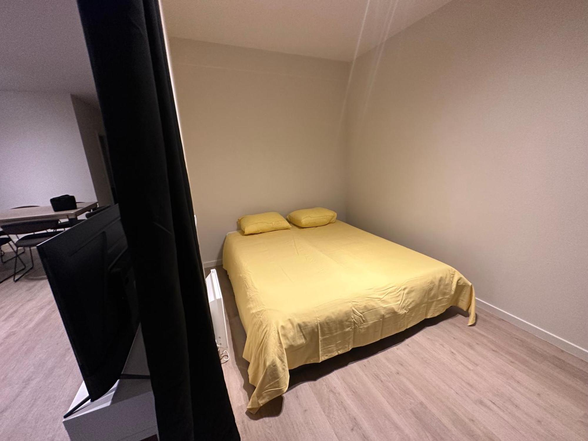 Apartment With Balcony In Brussels Center Экстерьер фото